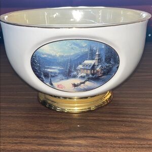 Thomas Kinkade Teleflora Bowl “Sunday Evening Sleigh Ride”